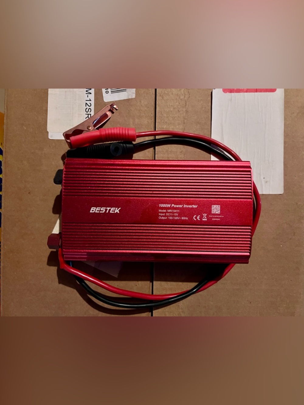 Red 1000W Power Inverter - DC to AC Converter